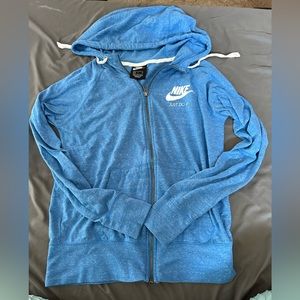 Nike lightweight sweatshirt